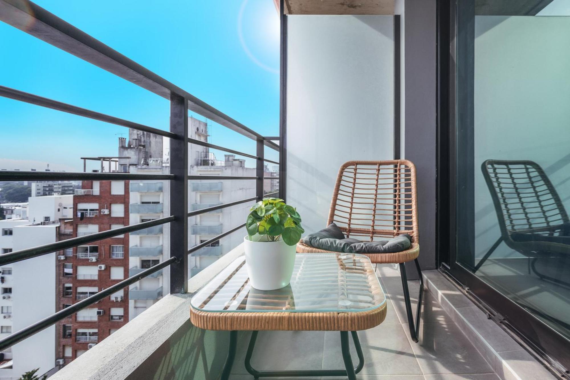 Moderno En Punta Carretas Con Vistas A La Ciudad